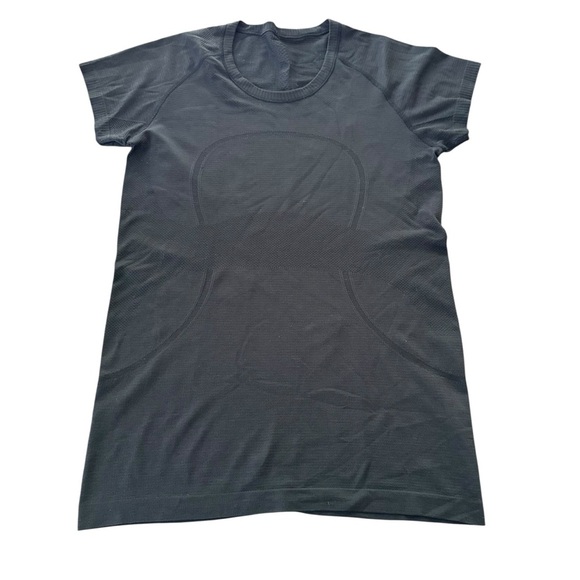 Lululemon Size 10 Run Swiftly Tech Short sleeve Top Shirt Longer length Black - Picture 1 of 5